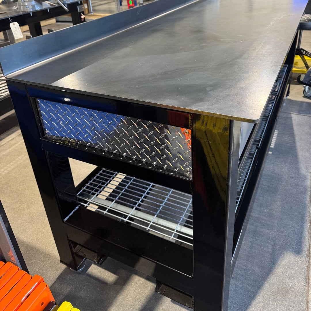 FLOOR MODEL: 3 Bay SD Workbench - Gray